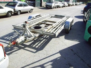 Remolques porta coches cubiertyo y descubierto