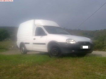 Opel combo 1.7 diesel  admito cambio