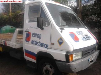 Se cambia por coche (calle o carreras)) o furgoneta.
