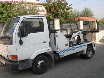 Nissan cabstar grua de palas  cuchara 