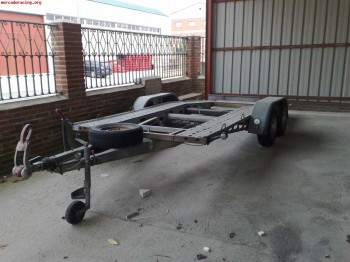 Remolque porta vehículos alko 