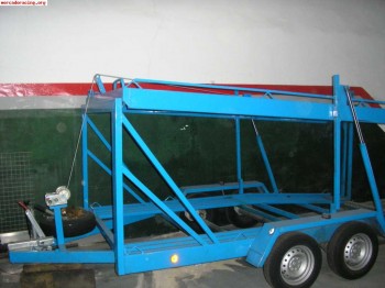 Remolque para transportar 2 coches