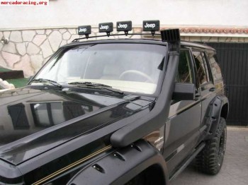 Vendo o cambio jeep cherokee impresionante