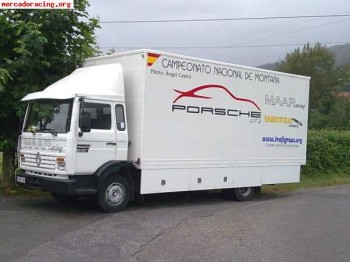 Camion para transporte vehiculo competicion