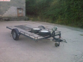 Remolque plataforma.