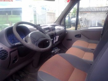 Renault master para asistencias