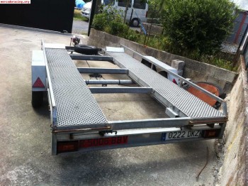Se vende remolque porta- vehículos