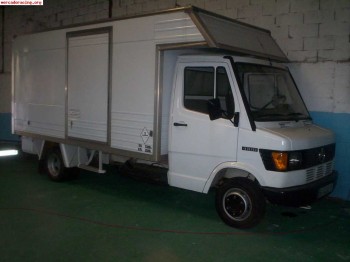 Se vende furgón asistencia - vivienda