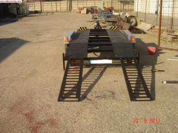 Cambio esta plataforma por otra con matricula roja en la zon