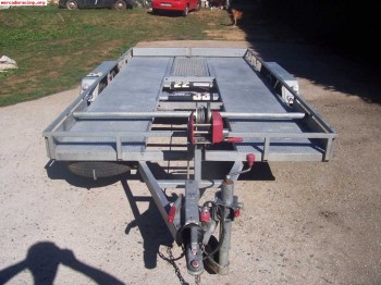 Plataforma portacoches.