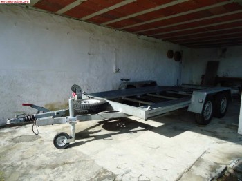 Vendo plataforma portavehiculos dobe eje.