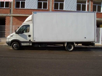 Camion iveco muy buen estado