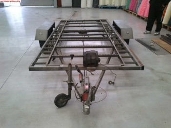 Se vende remolque portacoches 700 euros