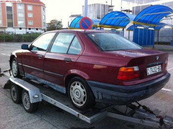 Vendo o cambio por plataforma mi bmw 318i e36 