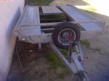 Se vende plataforma en muy buen estado.