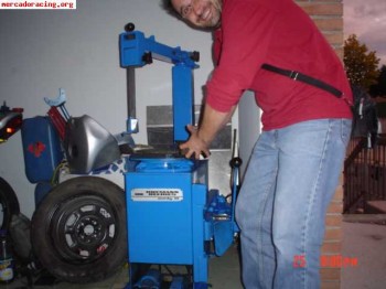 Vendo maquina desmontadora de ruedas