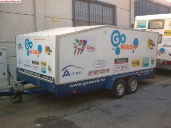 3500€ portacoches cerrado y equipado.