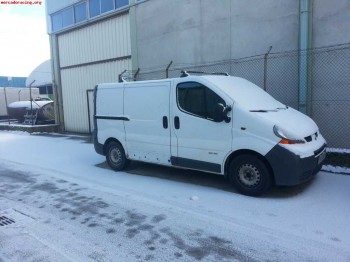 Renault trafic 2004 2300 €€