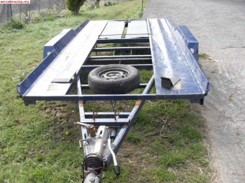 Se vende remolque portacoches 900 euros