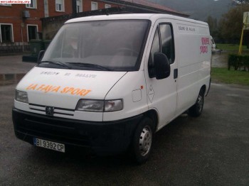 Peugeot boxer 2.5 d impecable