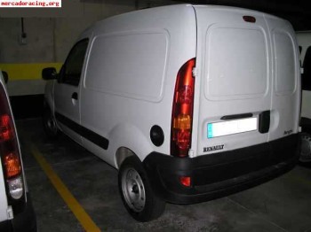 Se vende renault kangoo 1.9 diesel ¡¡2 plazas caja cerrada!!