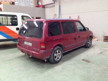 Voyager 2.5 td   (  rebajada se puede llevar 1400kg remolque