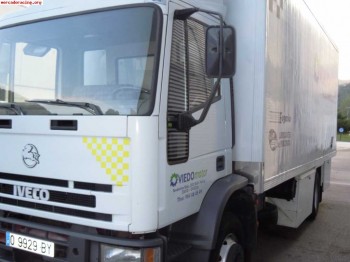 Se vende o se cambia camion de asistencia