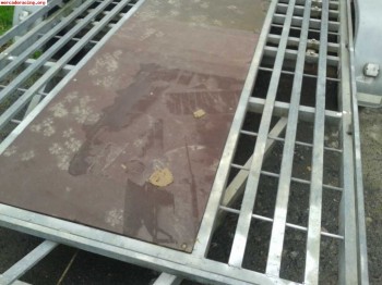 Se vende plataforma portacoches
