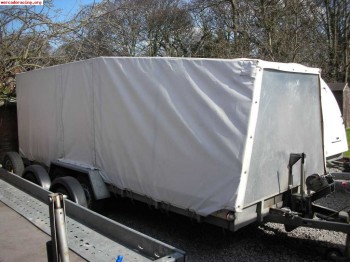 Remolque richardson cerrado doble eje con basculante hidrául