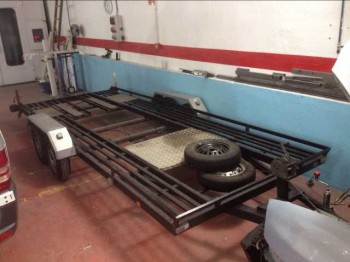 Alquilo remolque 5 metros utiles