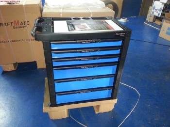 Se venden carros de herramientas nuevos