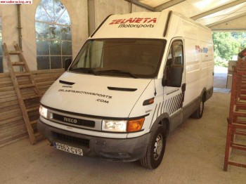 Se vende furgon iveco daily hp 120 para asistencias
