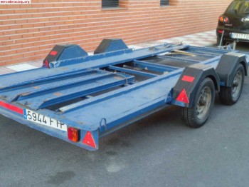 Remolque portavehículos indocumentado: