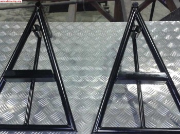 Pareja de caballetes