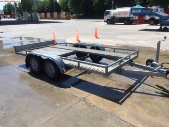 Remolque galvanizado 1.200kg,apenas uso