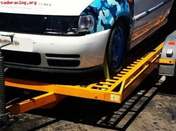 Remolque porta coches. tara : 290kgs -  pma: 1.300kgs