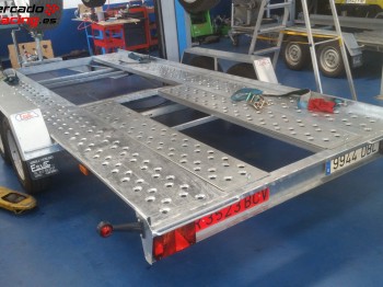 Se vende portacoches 2000kg