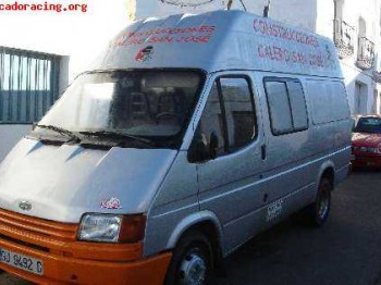 Se vende fugoneta de asistencia totalmente preparada