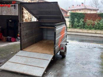 Remolque cerrado 750kg.motos,quad...