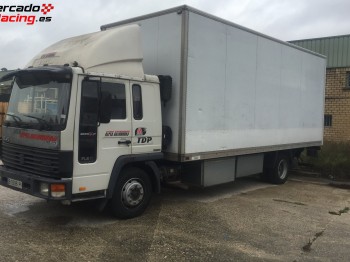 Camión volvo asistencia