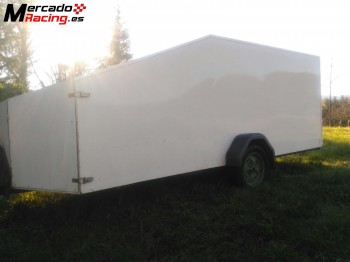 Remolque jucal cerrado 750kg