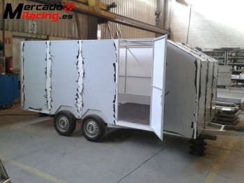 Remolque cerrado