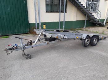 Porta coches basculante 