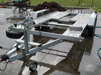 Se vende remolque portacoches