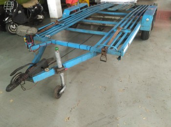 Remolque descansabacas