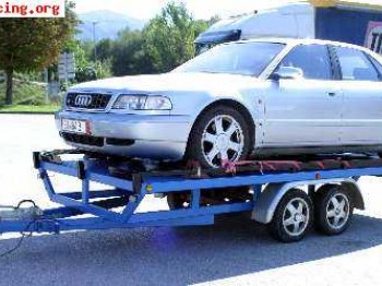 Traslado de todo tipo de vehiculos o maquinaria en remolque