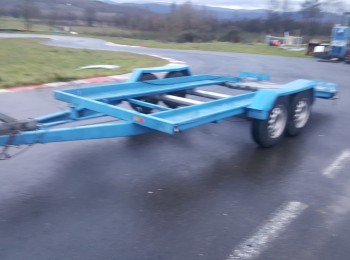 Plataforma portacoches 1400kg pesa 280kg 