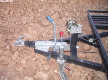 Compro plataforma portacohes de dos ejes