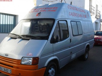 Furgoneta de asistencia