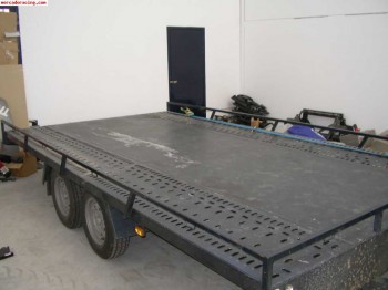 Remolque portacoches muy nuevo